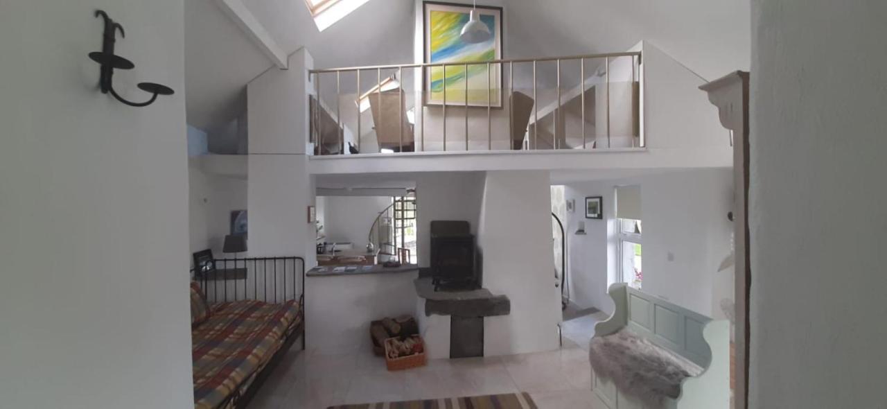 The Burren Barn Villa Tubber ภายนอก รูปภาพ