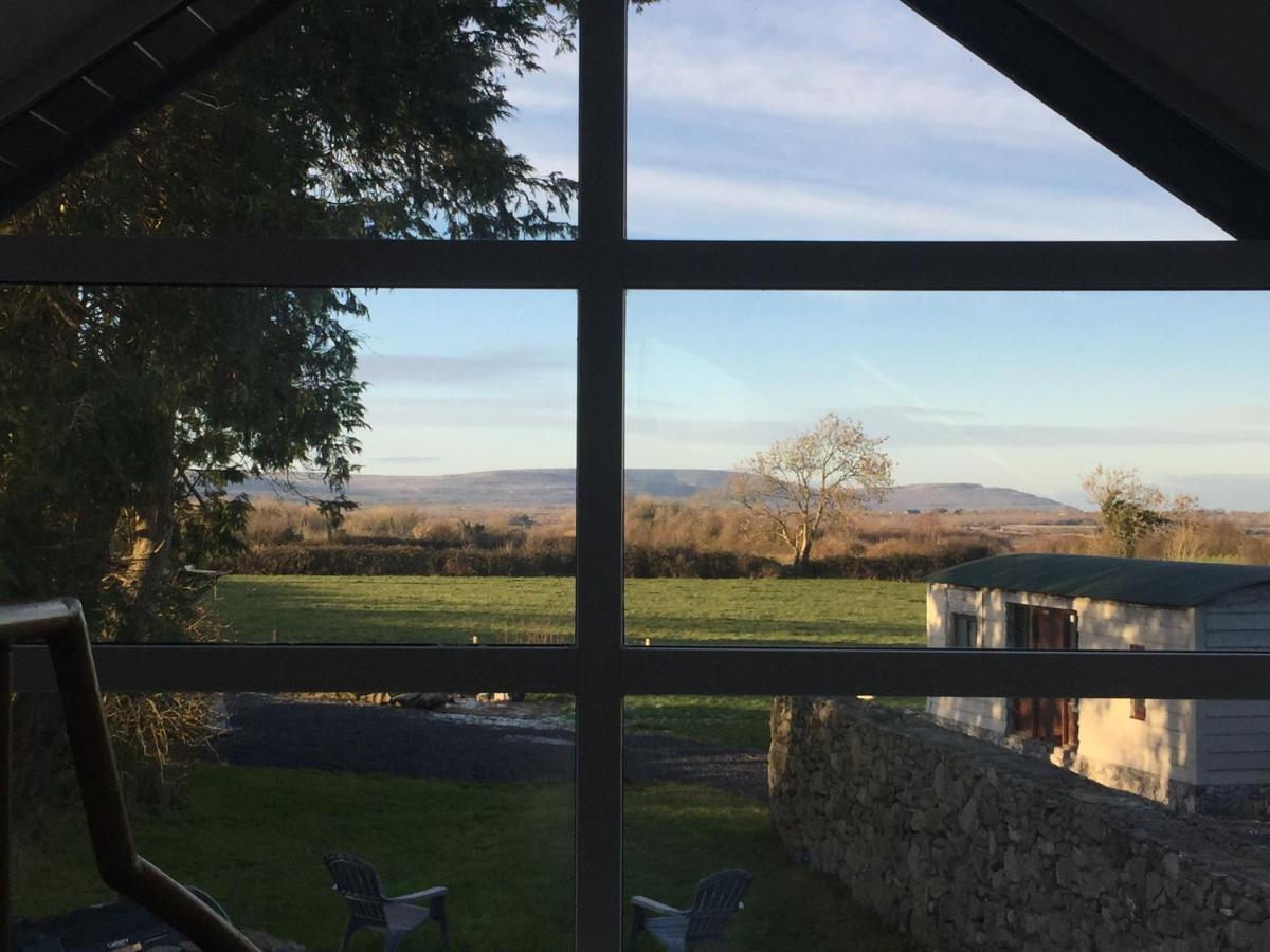 The Burren Barn Villa Tubber ภายนอก รูปภาพ